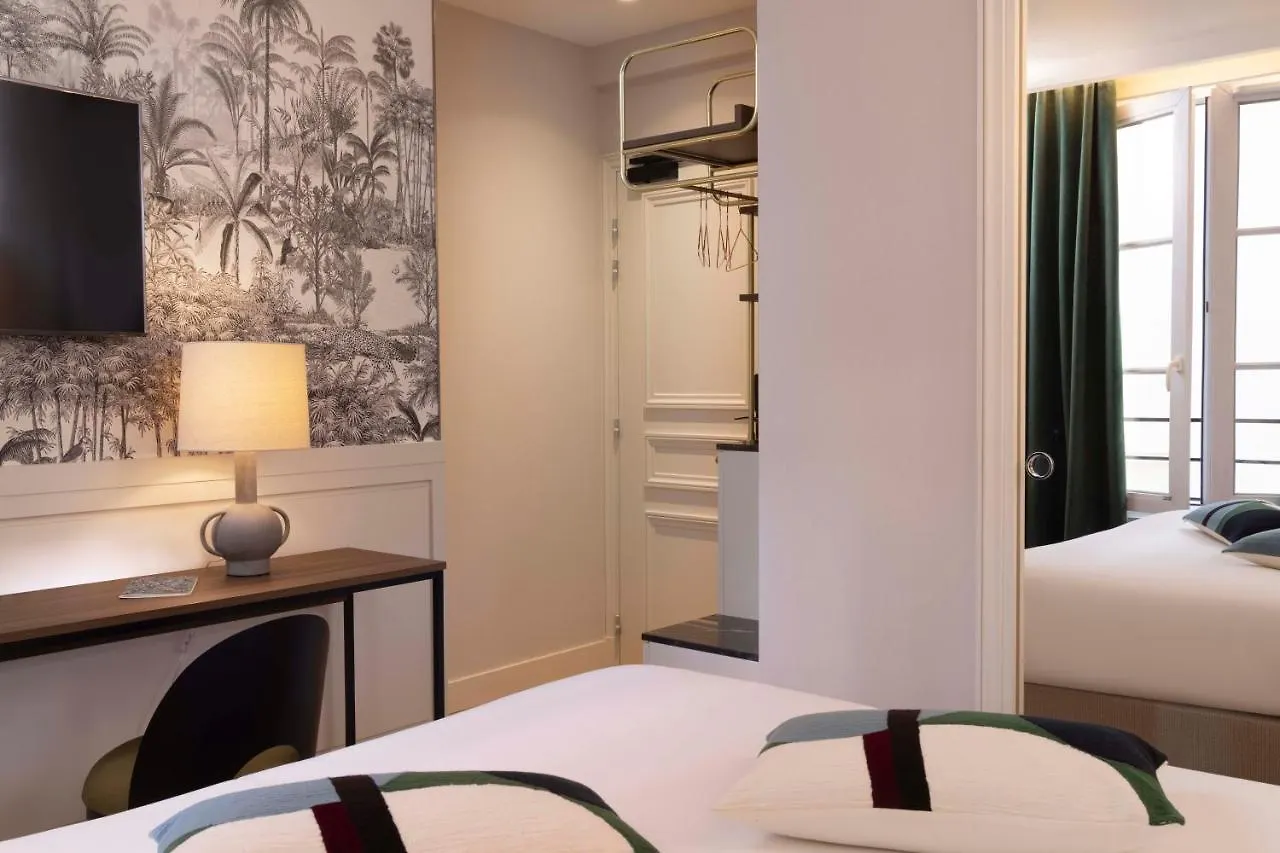 Hotel La Canopee Paris 3*,  Frankreich