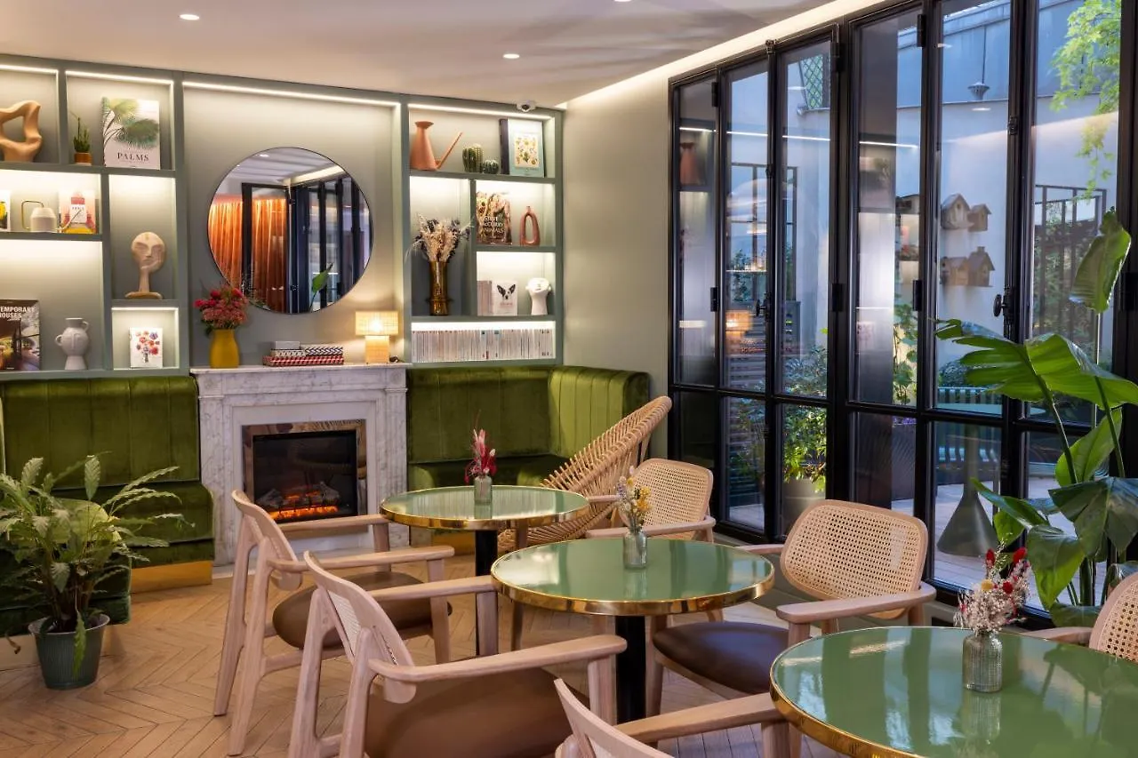Hotel La Canopee Paris 3*,